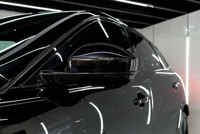 Jaguar F-Pace P550 V8 Svr Suv WX72YWA Black #5
