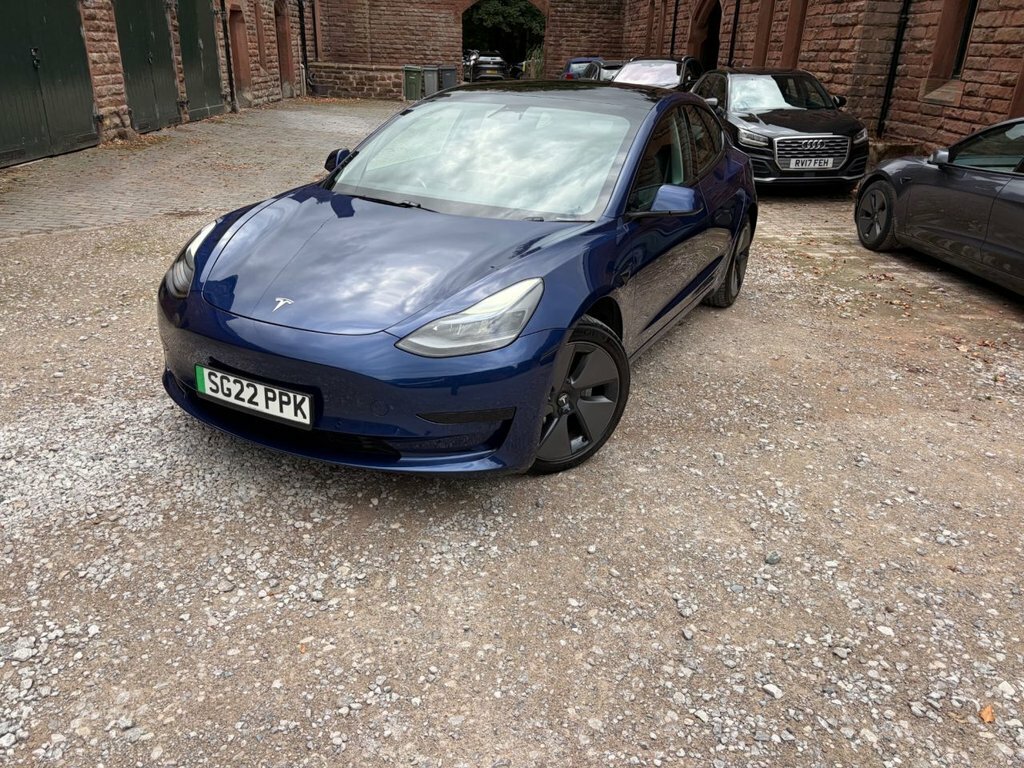 Tesla Model 3 Standard Range Plus Saloon Rwd Blue