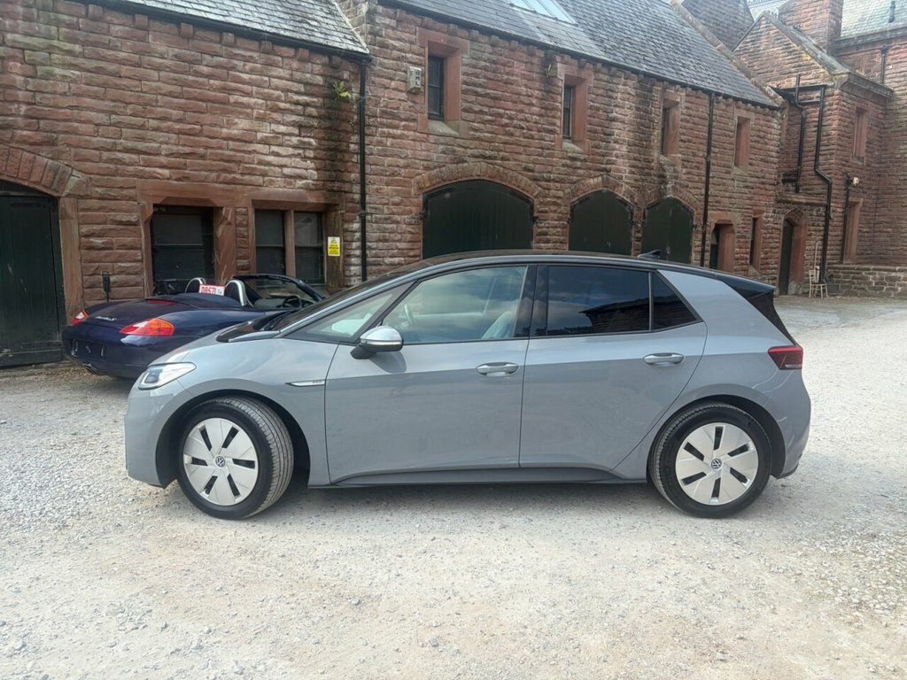 Volkswagen ID.3 Pro 58Kwh Family Hatchback 145 Grey #5