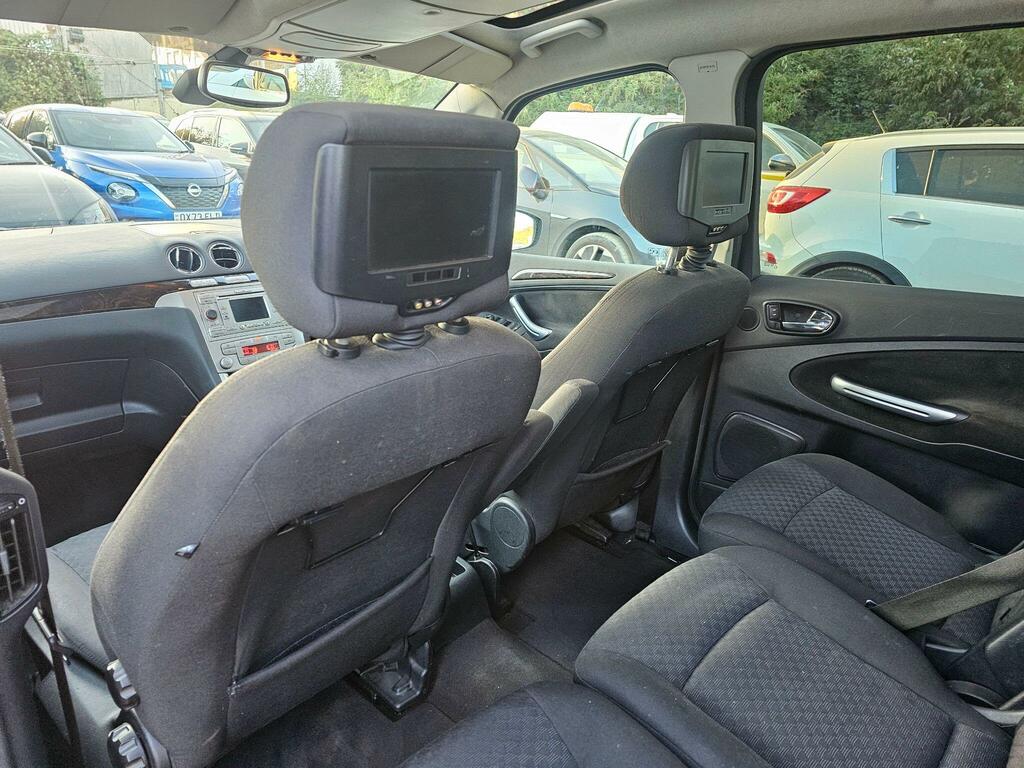 Ford Galaxy  Grey #33