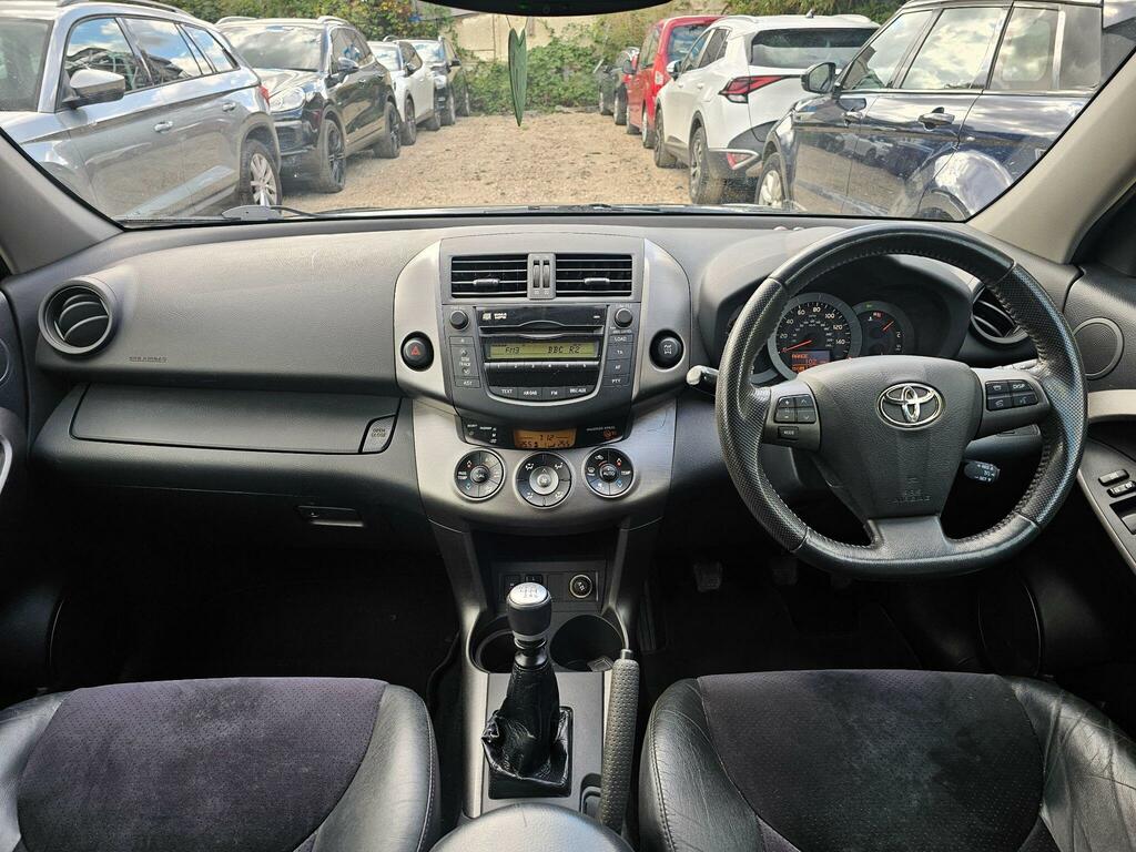 Toyota Rav 4 Xt-r Grey #2