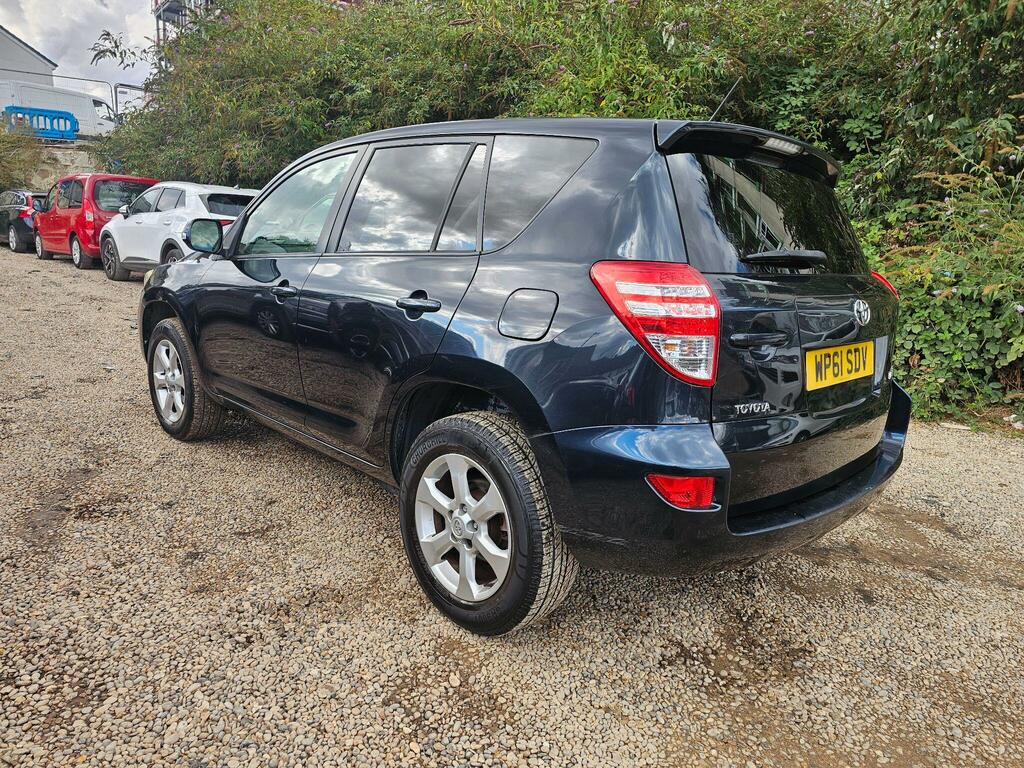 Toyota Rav 4 D-4d Xt-r White #7