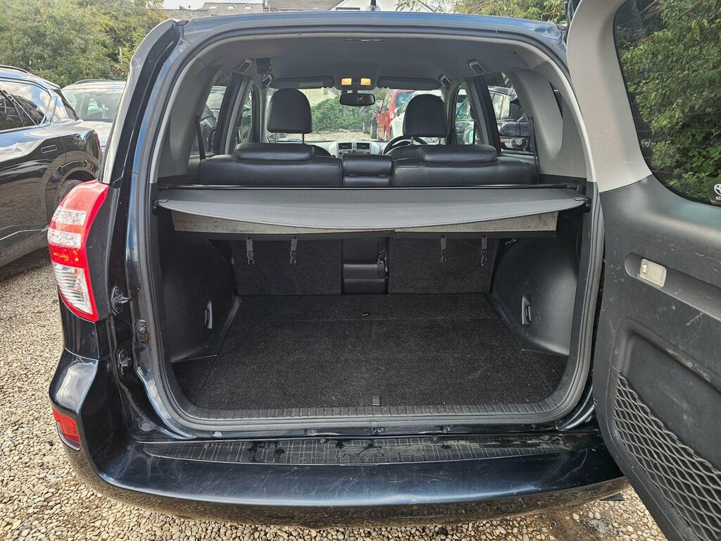 Toyota Rav 4 D-4d Xt-r White #11