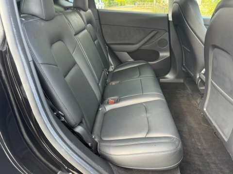 Tesla Model Y Dual Motor Long WP72KTU Black #4