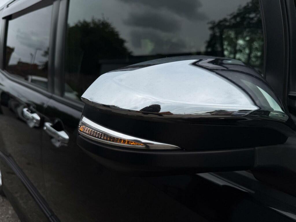 Toyota Voxy Hatchback Black #50