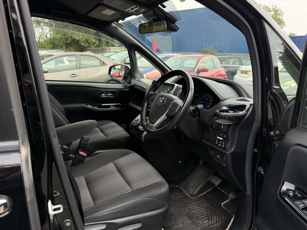 Toyota Voxy Hatchback Black #11
