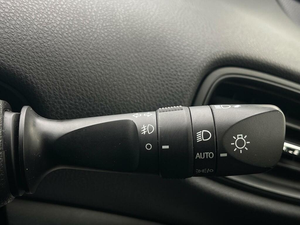 Toyota Prius 1.8 Phev Excel Cvt #25