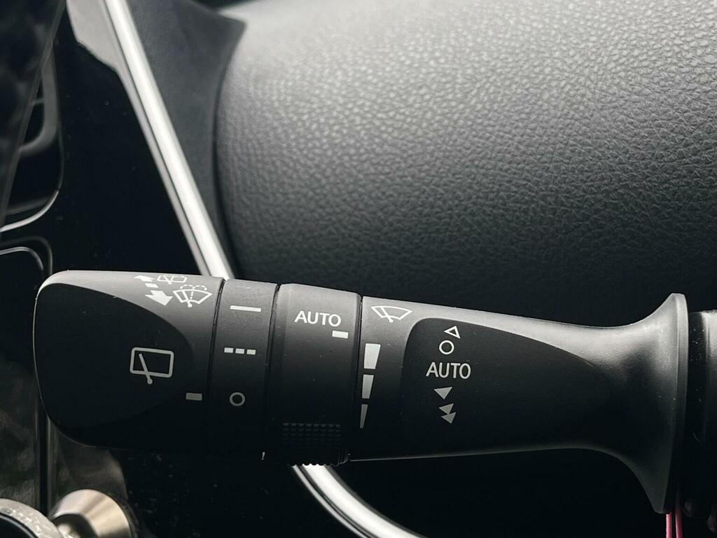 Toyota Prius 1.8 Phev Excel Cvt #24
