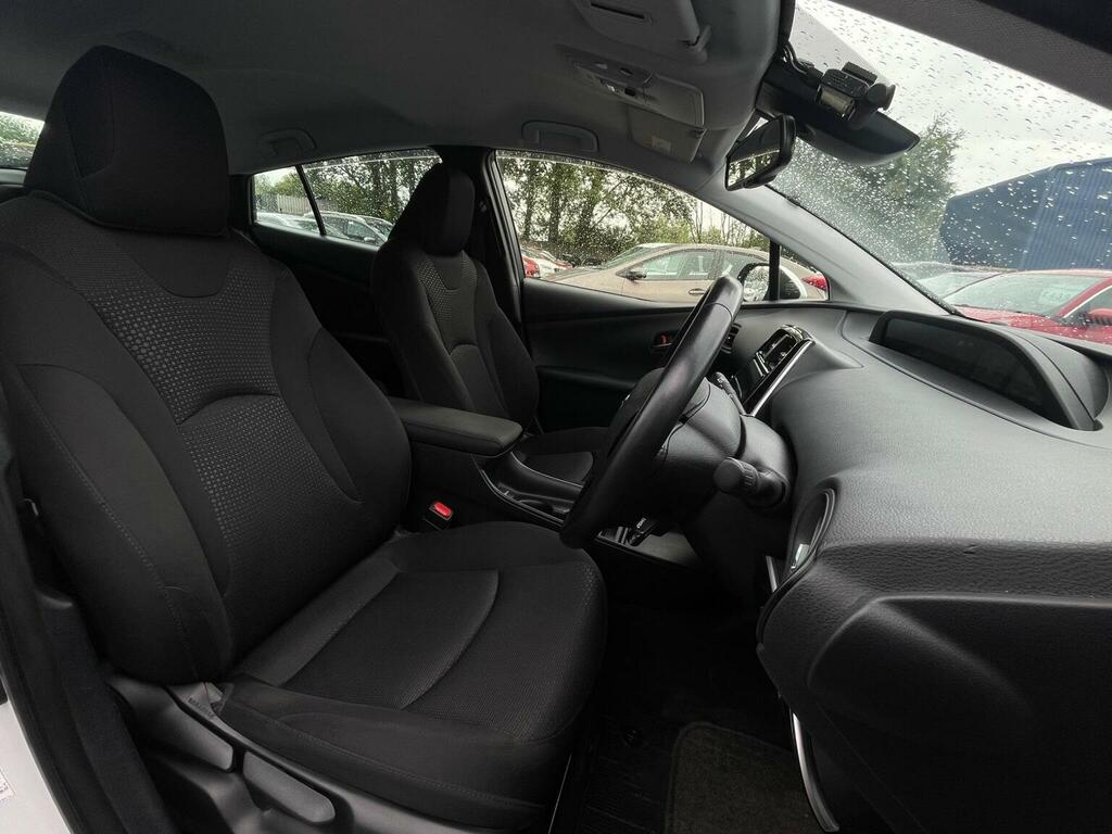 Toyota Prius 1.8 Phev Excel Cvt #11
