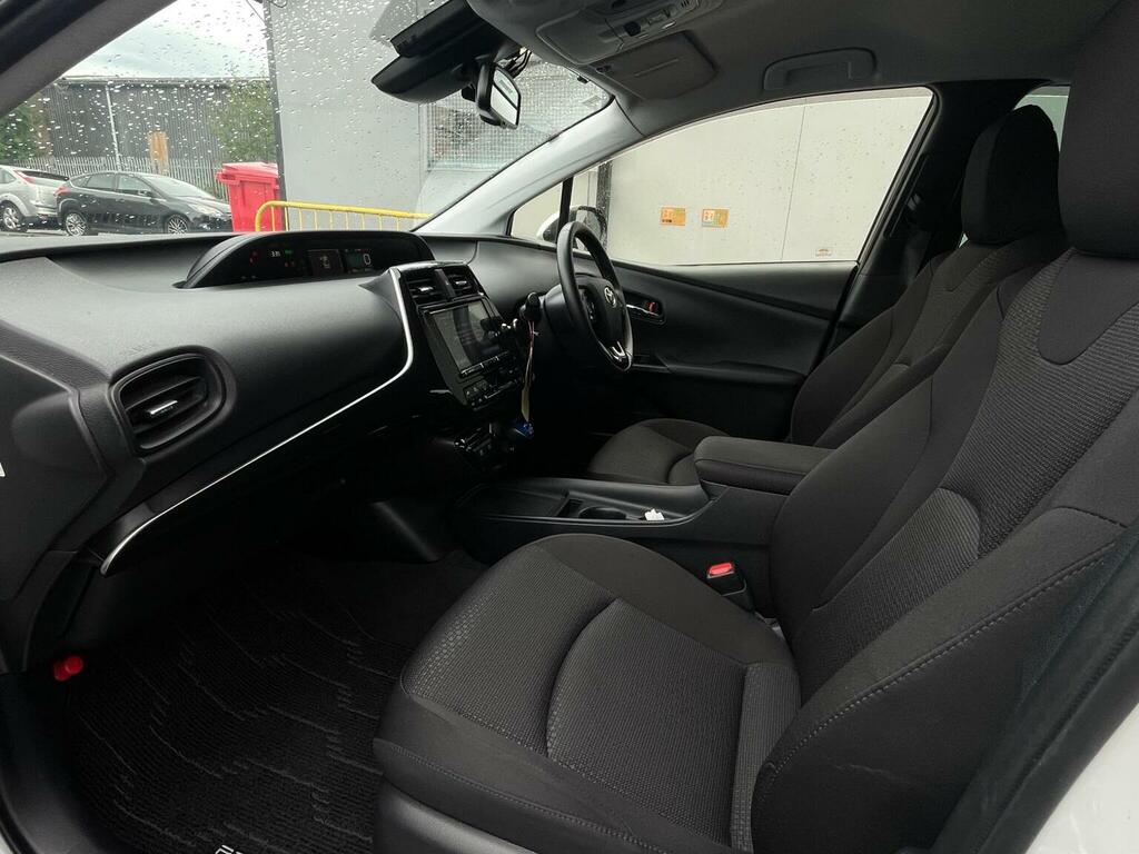 Toyota Prius 1.8 Phev Excel Cvt #15
