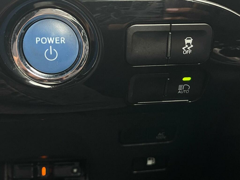 Toyota Prius 1.8 Phev Excel Cvt #29