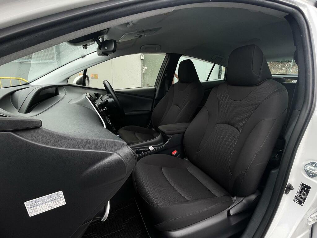 Toyota Prius 1.8 Phev Excel Cvt #17