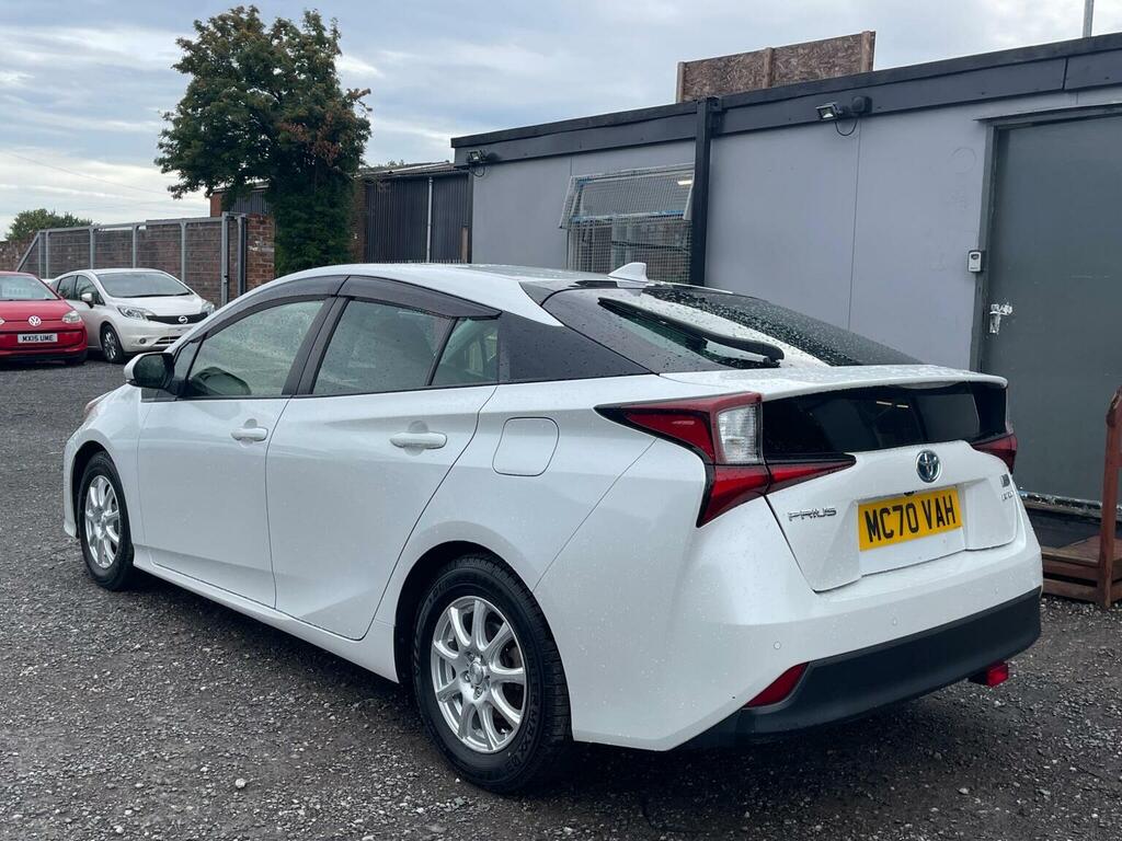 Toyota Prius 1.8 Vvt-h Active Hatchback Hybrid Cvt E White #5