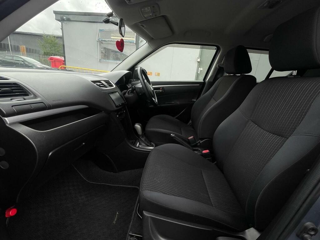 Suzuki Swift Hatchback Silver #15