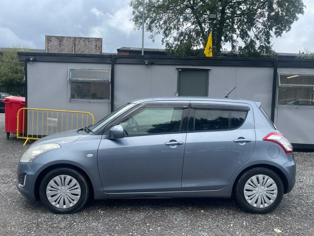 Suzuki Swift Hatchback Silver #8