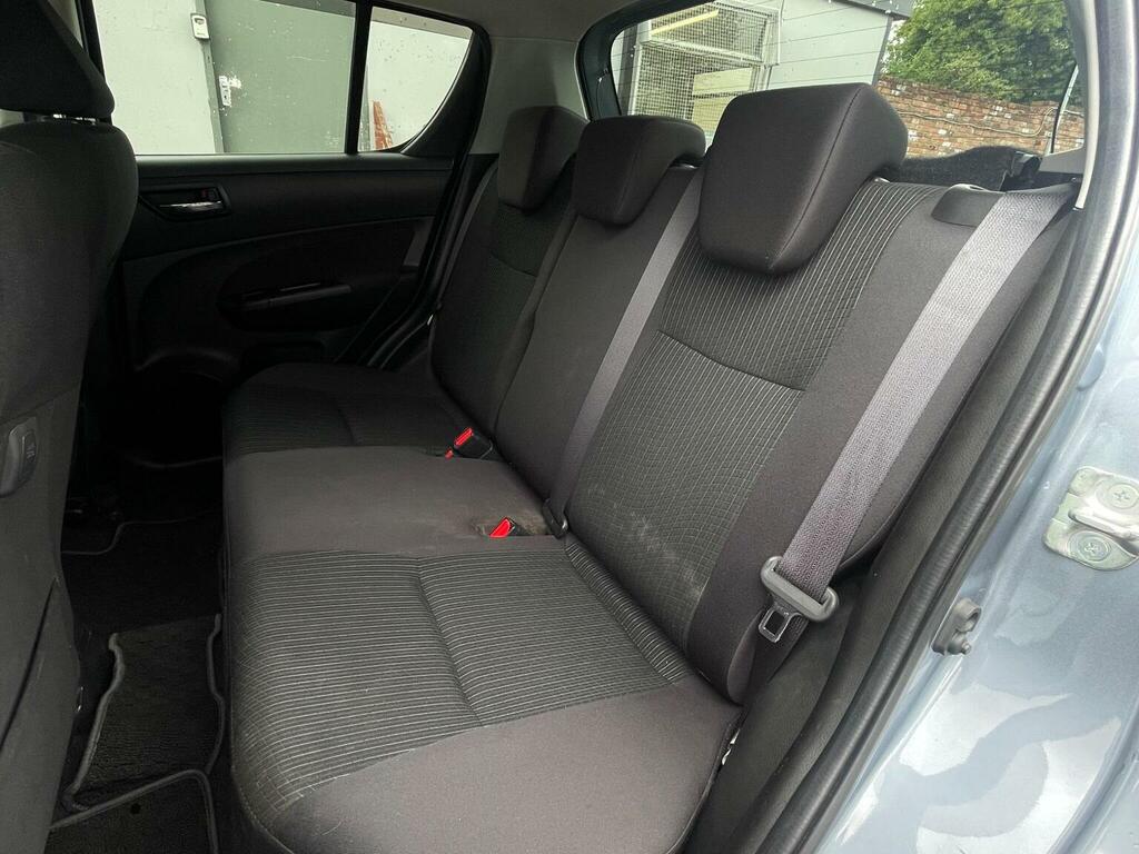 Suzuki Swift Hatchback Silver #13
