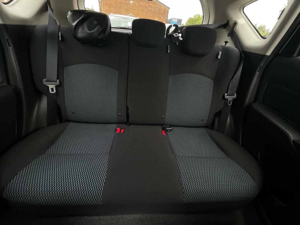 Nissan Note Note White #14