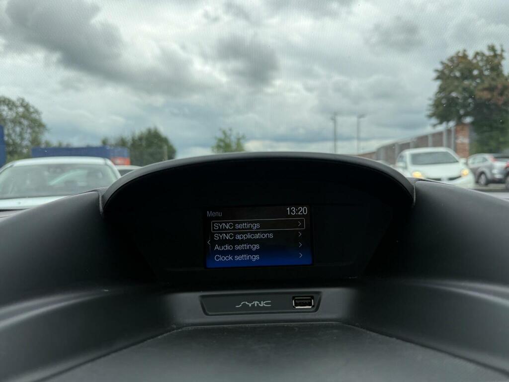 Ford C-Max Titanium Tdci Red #36