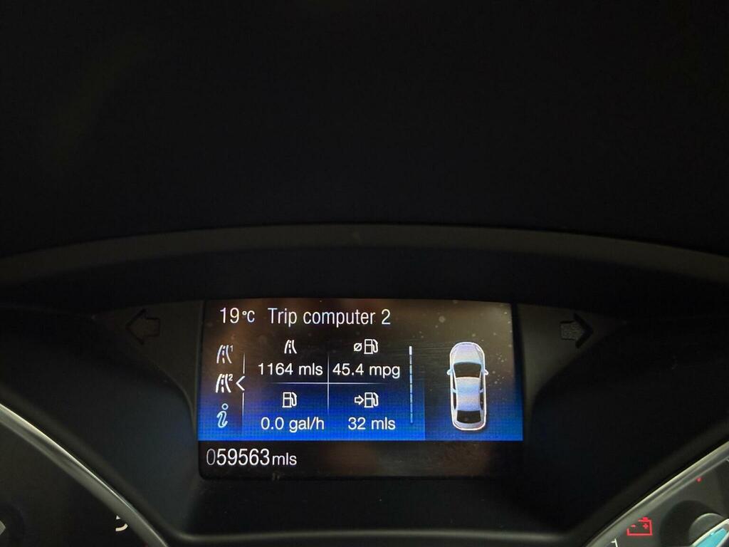 Ford C-Max Titanium Tdci Red #33
