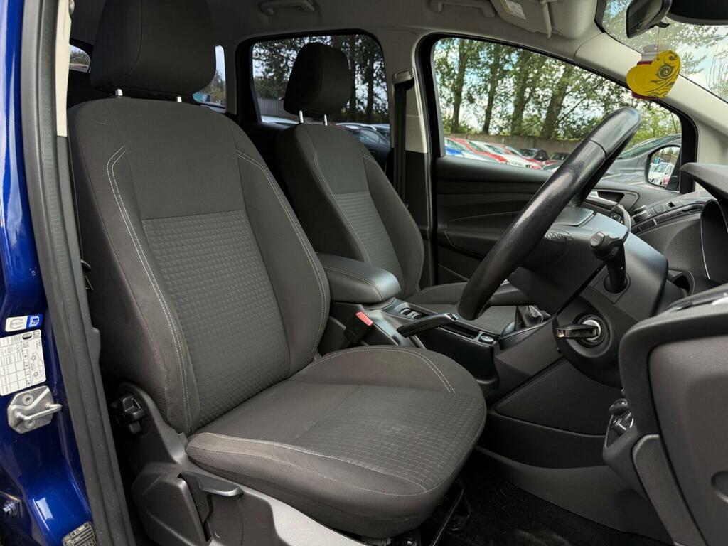 Ford C-Max Titanium Tdci Red #13