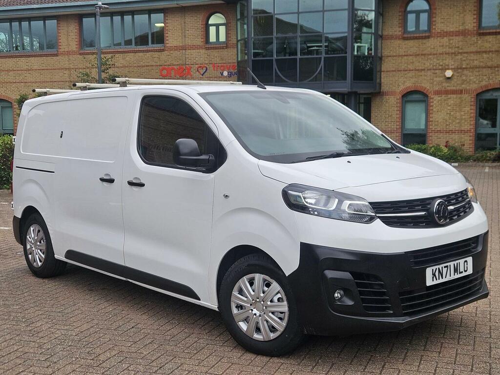 Vauxhall Vivaro Panel Van 1.5 Turbo D 2700 Dynamic L1 H1 Euro 6 S White