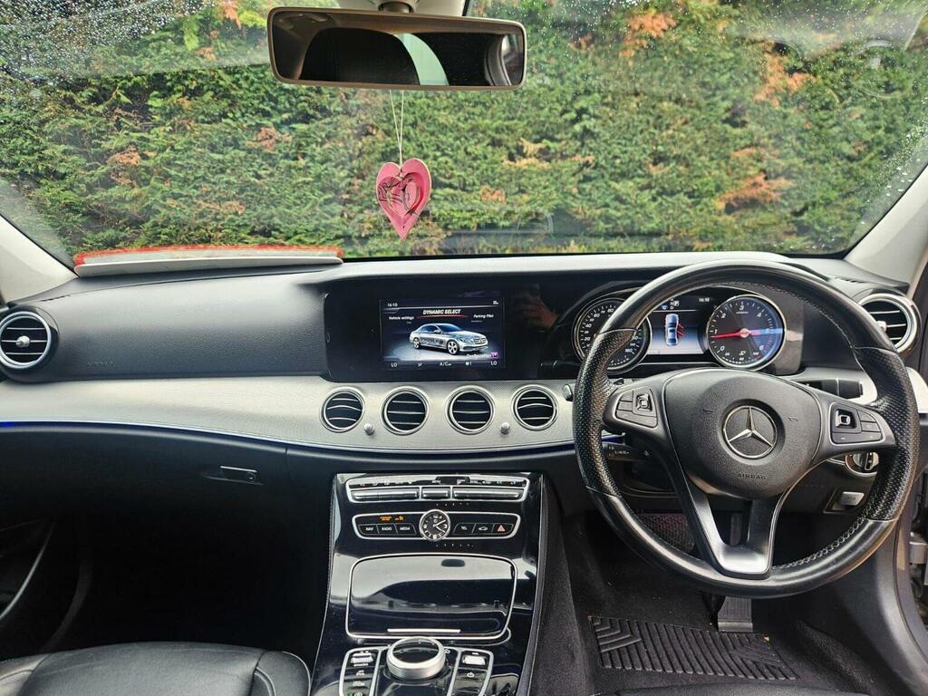 Mercedes-Benz E Class D Amg Line Edition Premium Black #31