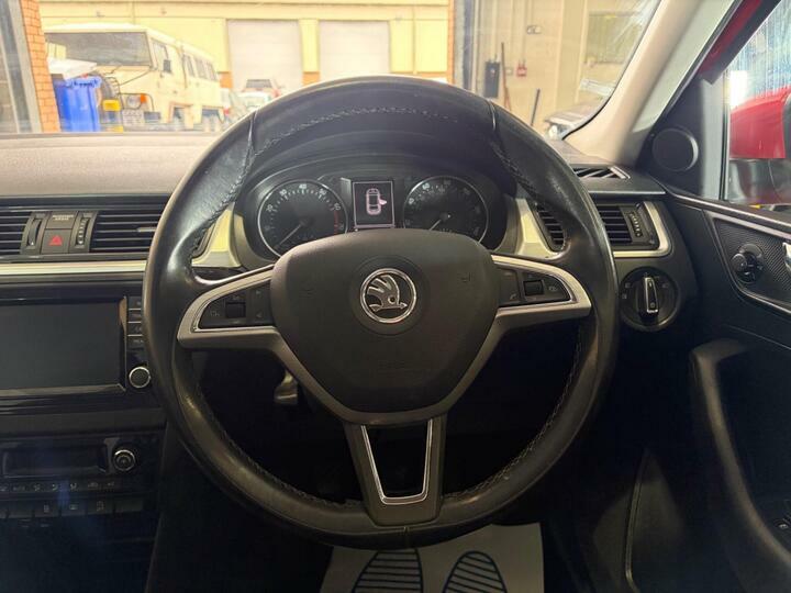 Skoda Rapid Spaceback 1.0 Tsi 95 Se Tech Blue #50
