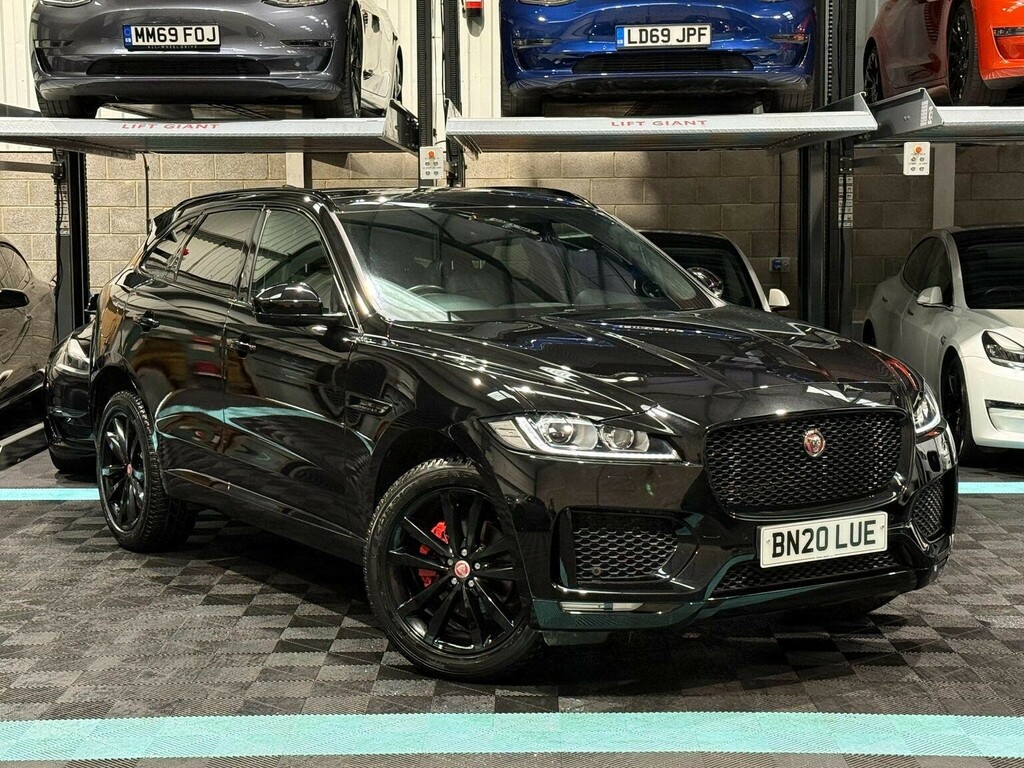 Jaguar F-Pace 2.0 D180 Chequered Flag Awd Euro 6 Ss Black