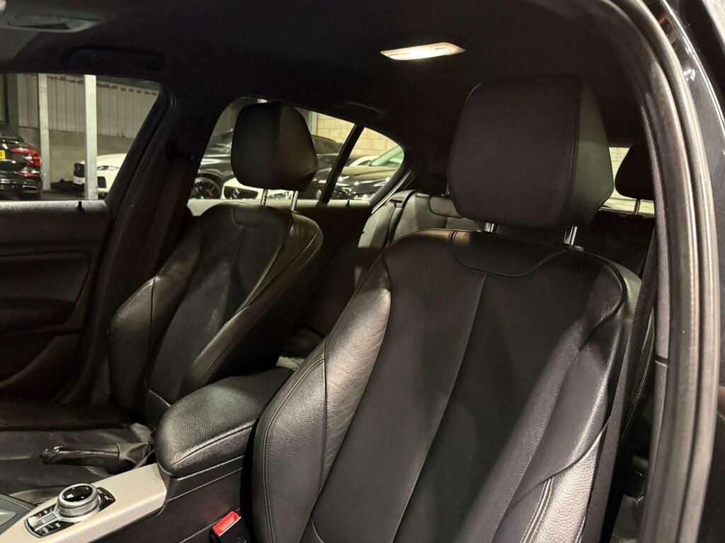 BMW 1 Series Efficientdynamics Plus Black #38