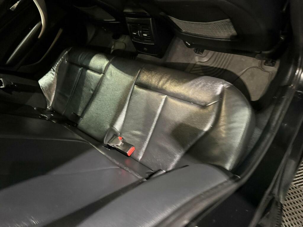 BMW 1 Series Efficientdynamics Plus Black #30