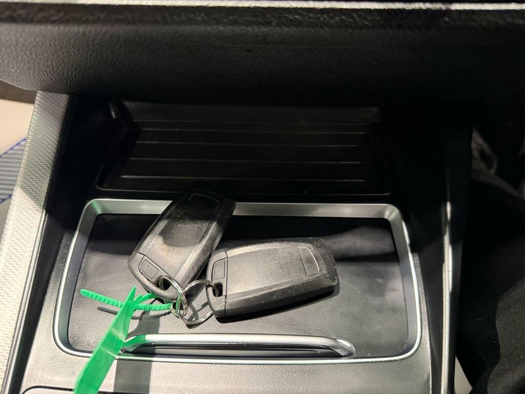 BMW 1 Series Efficientdynamics Plus Black #57