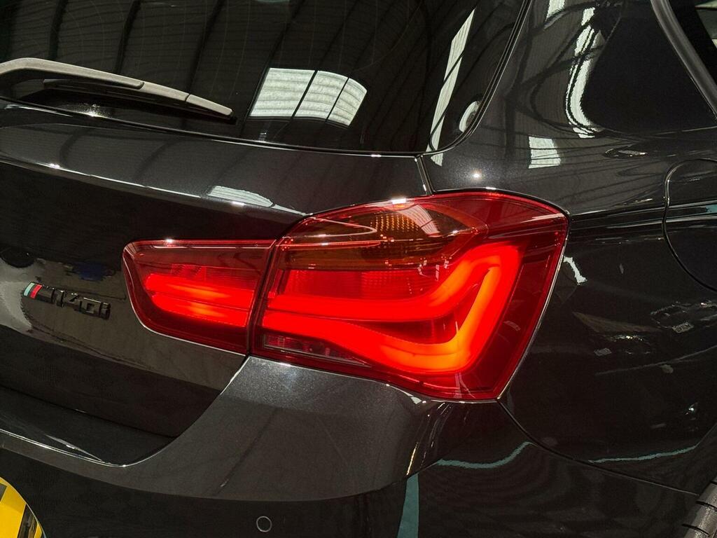 BMW 1 Series Efficientdynamics Plus Black #16