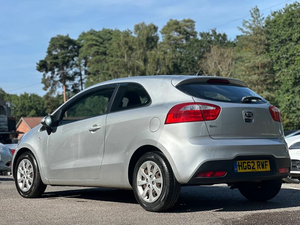Kia RIO Petrol HG62RWF Silver #5
