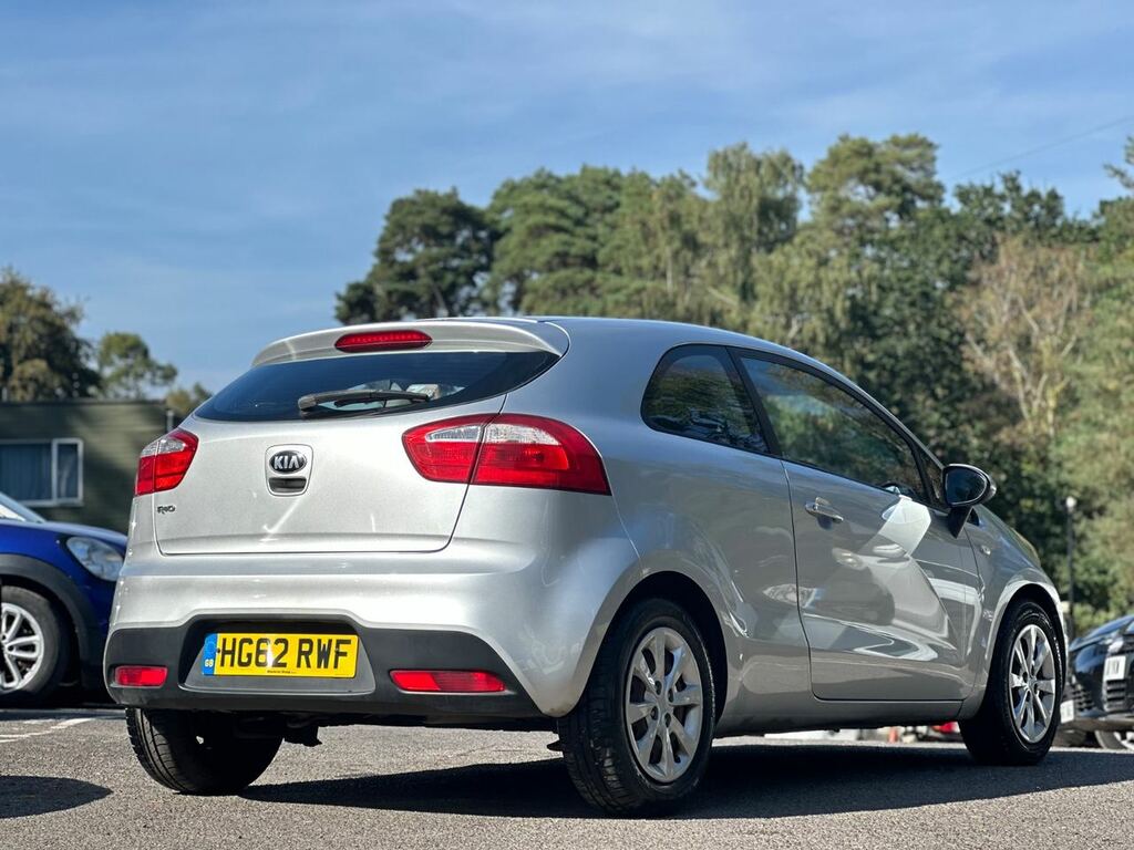 Kia RIO Petrol HG62RWF Silver #6