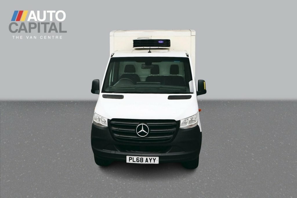 Mercedes-Benz Sprinter Diesel PL68AYY White #6