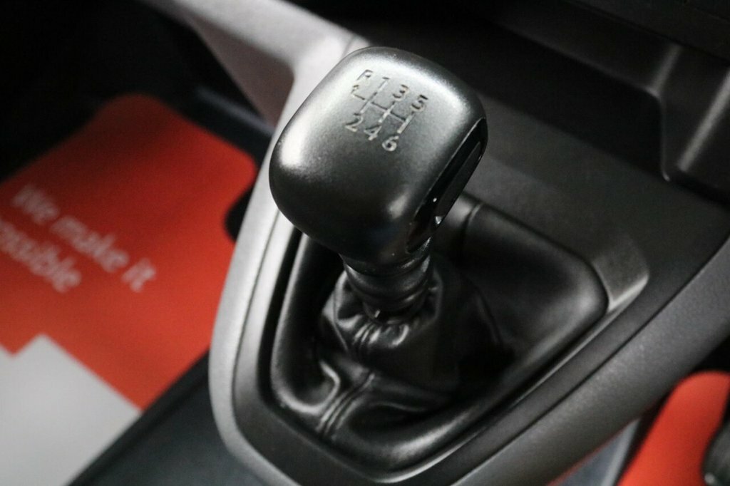 Citroen Dispatch 1.5 Bluehdi Black #40