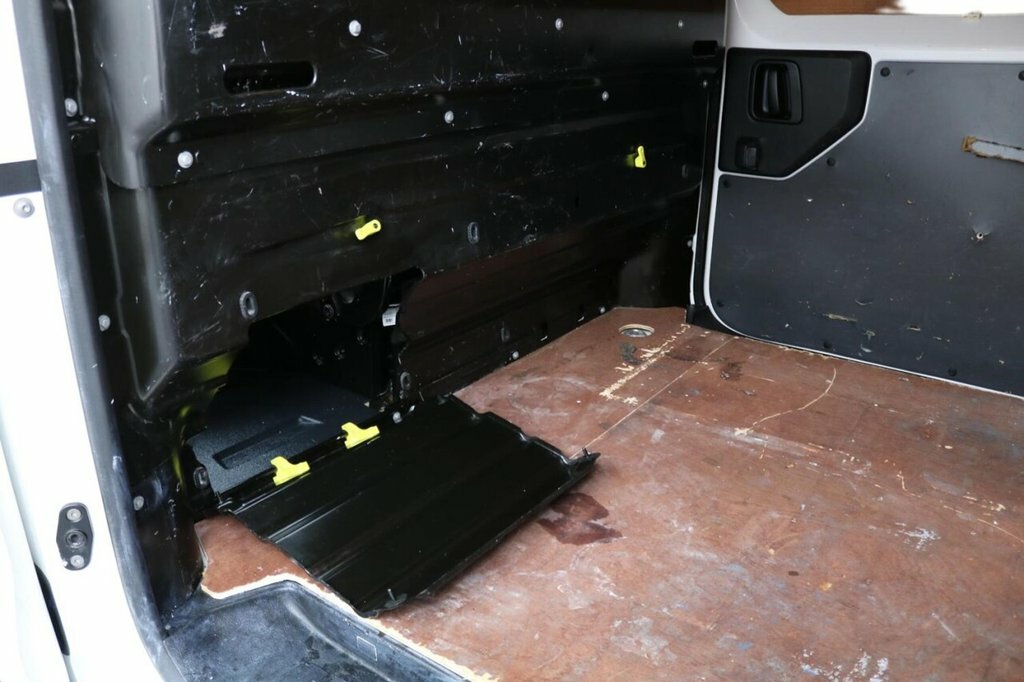 Citroen Dispatch 1.5 Bluehdi Black #9