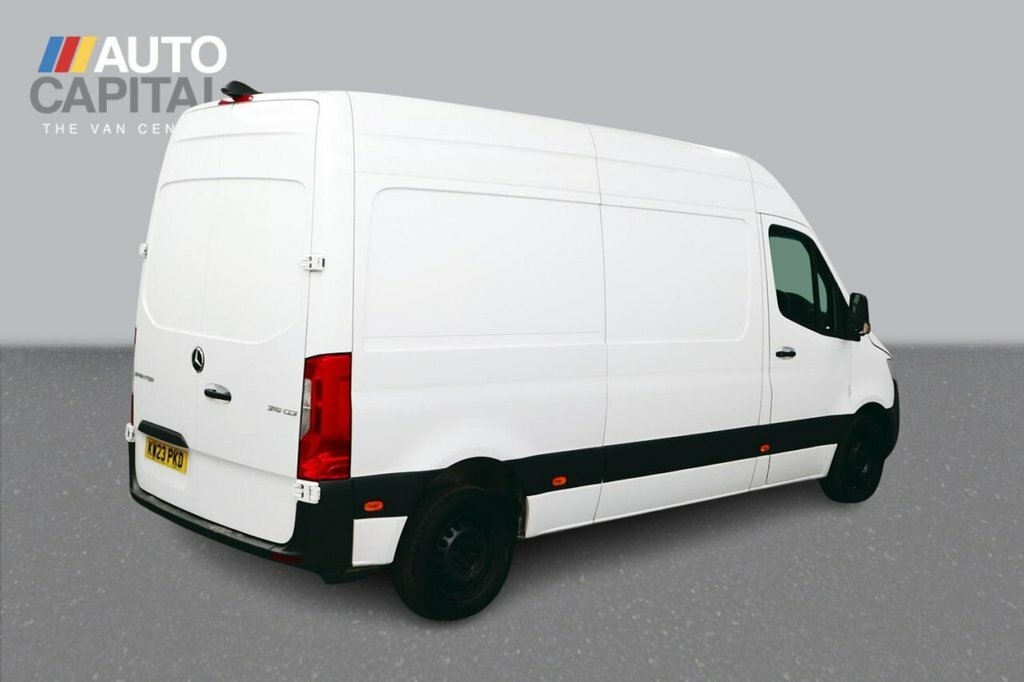 Mercedes-Benz Sprinter 2L Premium White #5