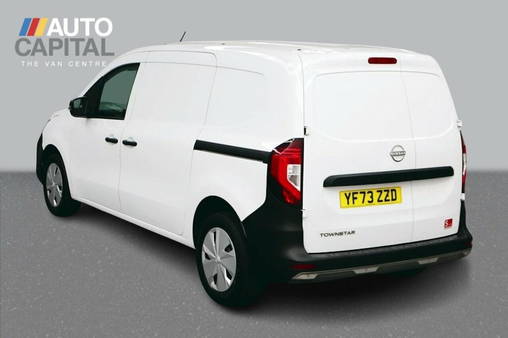 Nissan TOWNSTAR 1.3L Acenta 6Dr White #3