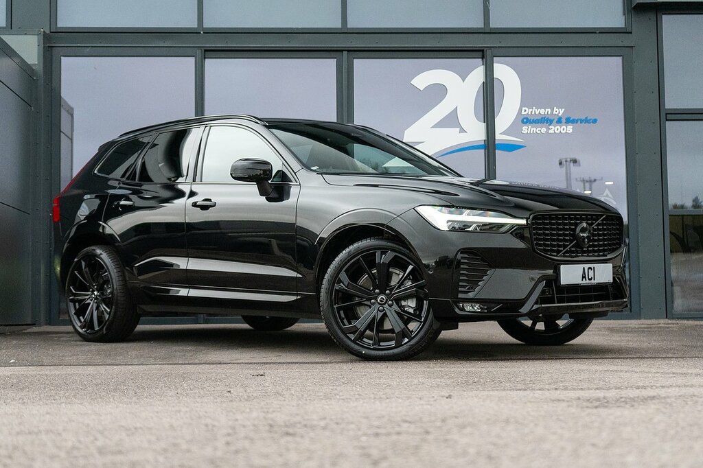 Volvo XC60 B5 Mhev Plus Black Edition Black