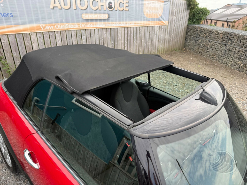 Mini Convertible 2.0 Cooper Sd 141 Bhp White #40