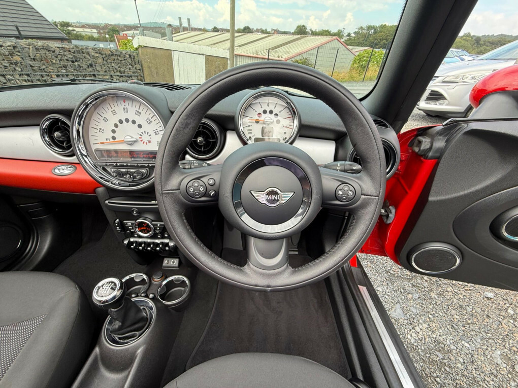 Mini Convertible 2.0 Cooper Sd 141 Bhp White #88