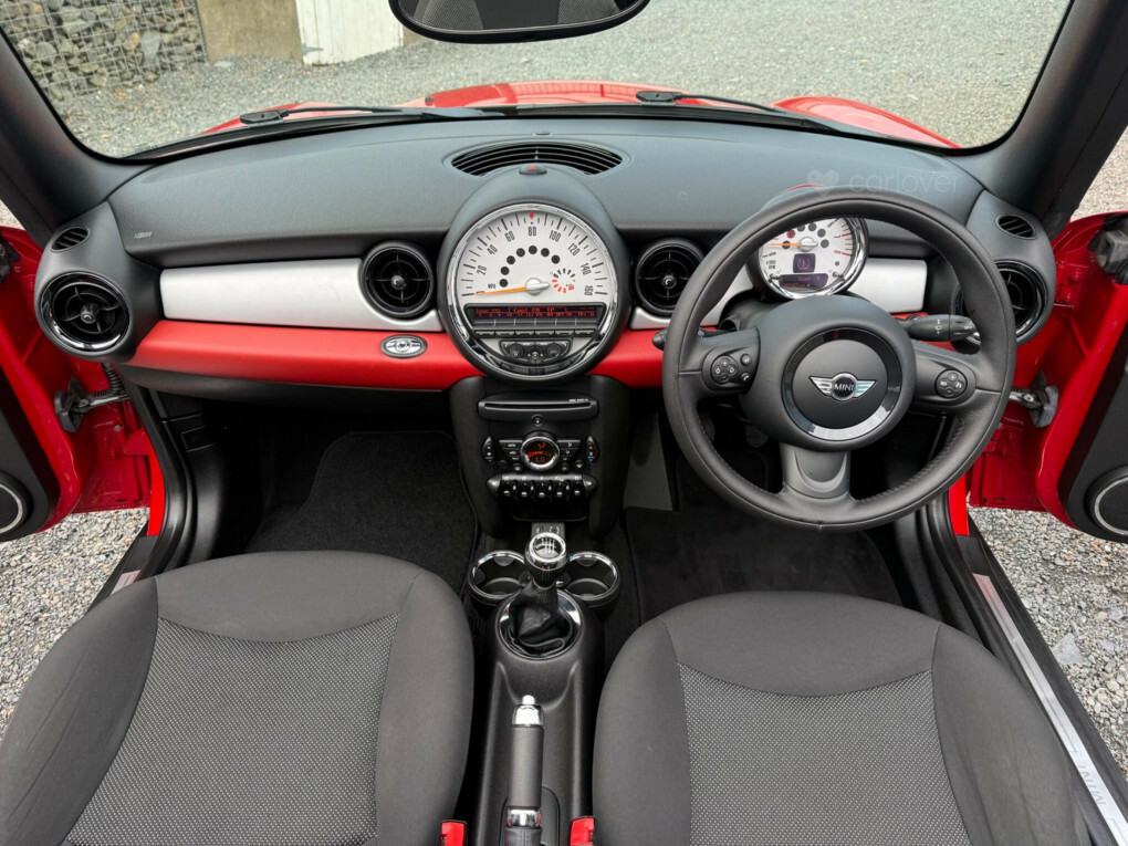 Mini Convertible 2.0 Cooper Sd 141 Bhp White #65