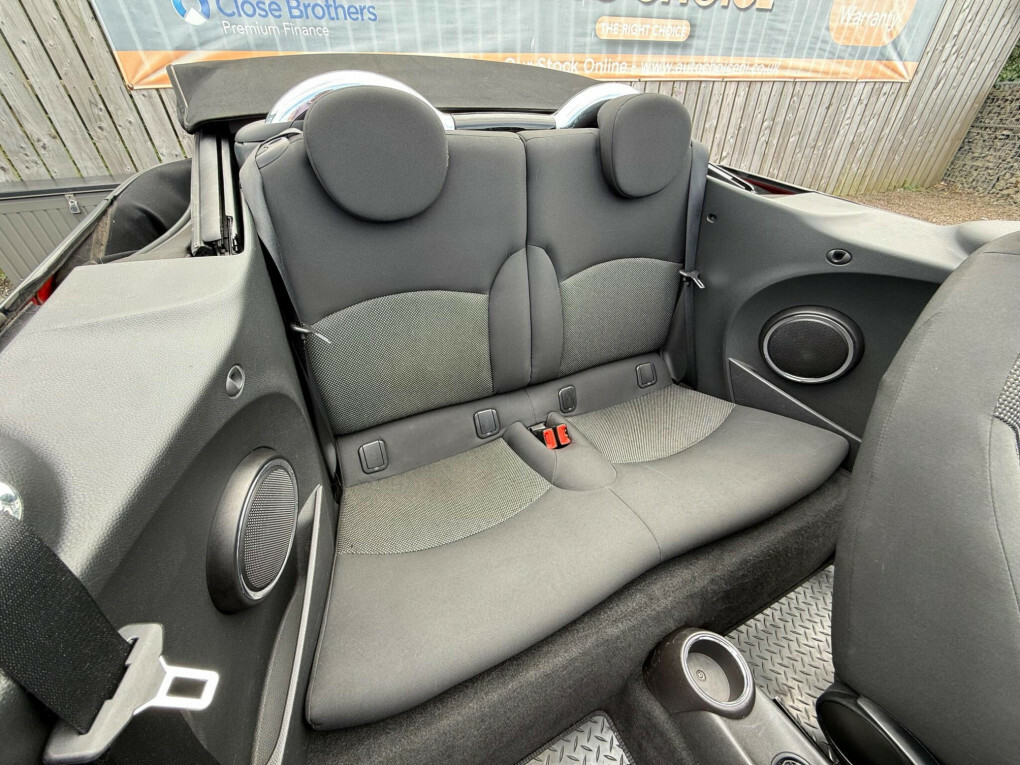 Mini Convertible 2.0 Cooper Sd 141 Bhp White #63