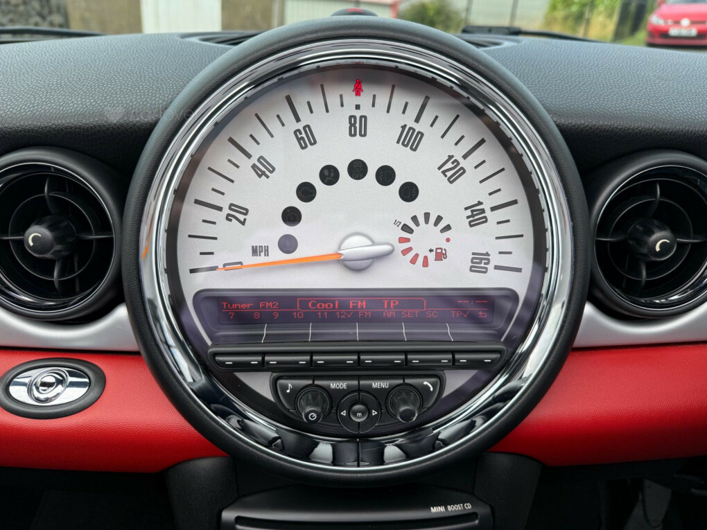Mini Convertible 2.0 Cooper Sd 141 Bhp White #81