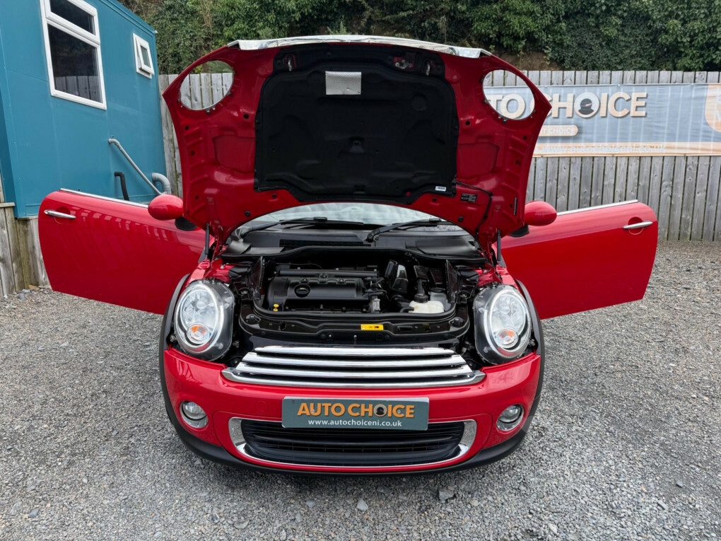Mini Convertible 2.0 Cooper Sd 141 Bhp White #54