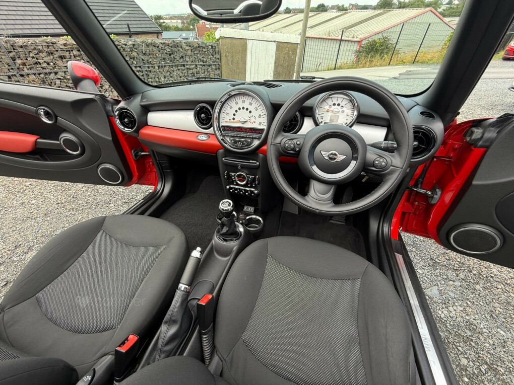 Mini Convertible 2.0 Cooper Sd 141 Bhp White #57