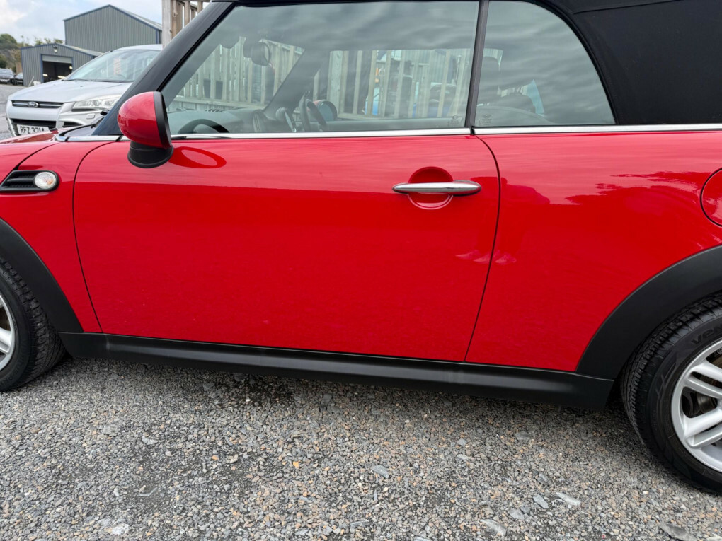 Mini Convertible 2.0 Cooper Sd 141 Bhp White #23
