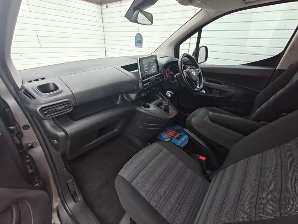 Vauxhall Combo Life 1.5L Se Grey #4