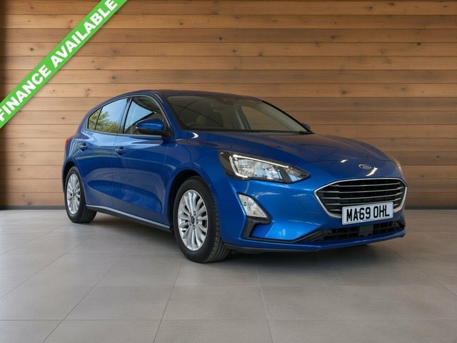 Ford Focus Ecoboost Titanium Hatchback Blue